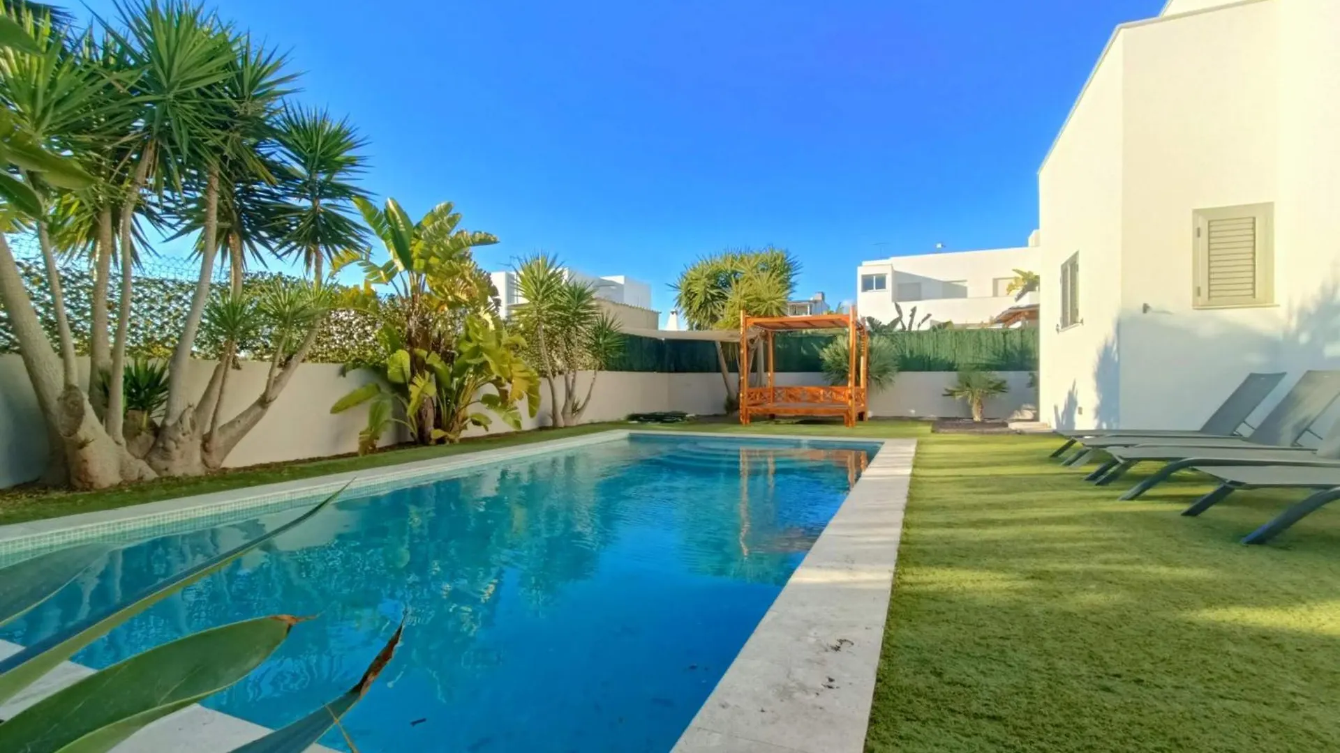 Villa Moderna Casa Con Piscina Privada Santa Eulària des Riu 0*,  Spanien